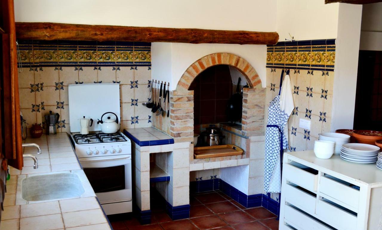 Отель Casas Benali Enguera Экстерьер фото